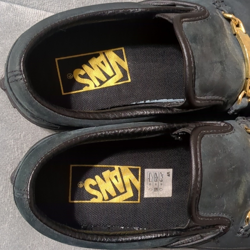 Vans Cher Strauberry Black Skate Slip-on Punk Rock Style Women size 5 - Picture 4 of 7